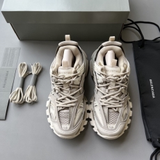 Balenciaga Sneakers